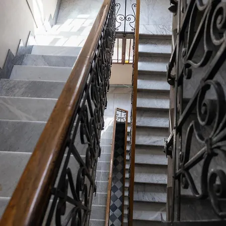 Elegante Nel Cuore Di Apartment