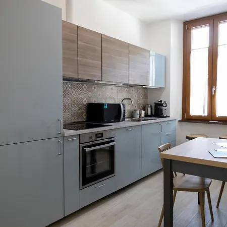 Apartment Elegante Nel Cuore Di Omegna